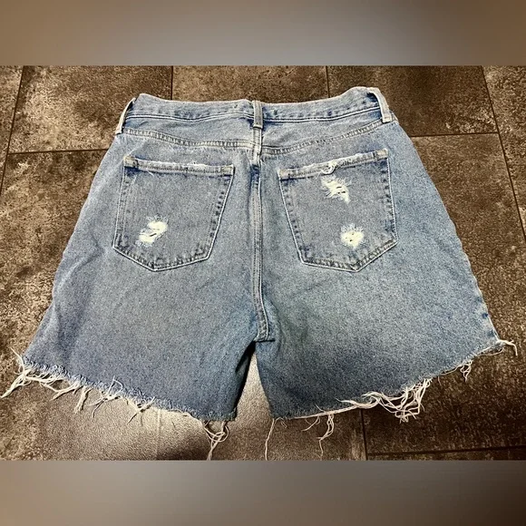 JK* Forever 21 Button Fly Distressed Denim Shorts - Picture 2 of 7